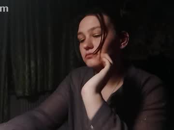 Catchymary Chaturbate stream image from March 14, 2025