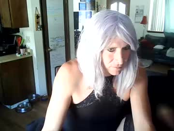 Iampatsie Chaturbate stream image from March 14, 2025