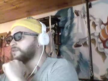 Ohkulus Chaturbate stream image from March 14, 2025