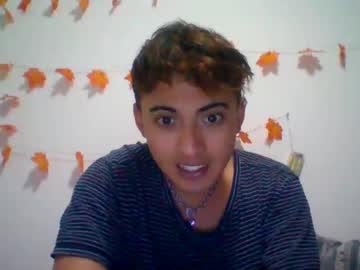 Wine221 Chaturbate stream image from March 15, 2025