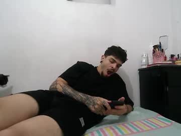 Andruwolson Chaturbate stream image from March 15, 2025