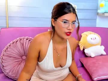 Chatwithmia Chaturbate stream image from March 15, 2025