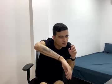 Jayden_Targaryen Chaturbate stream image from March 15, 2025