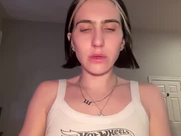 Mollificent Chaturbate stream image from March 15, 2025