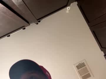 Krisandkelly Chaturbate stream image from March 15, 2025