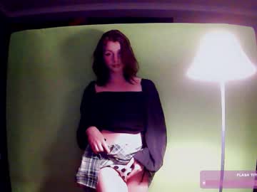 Oti_Kitten Chaturbate stream image from March 15, 2025