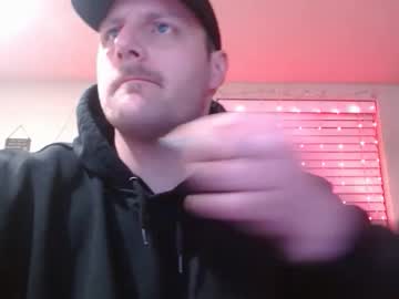 Bigstraighttree Chaturbate stream image from March 15, 2025