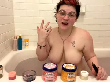 Lewdcraftbybri Chaturbate stream image from March 15, 2025