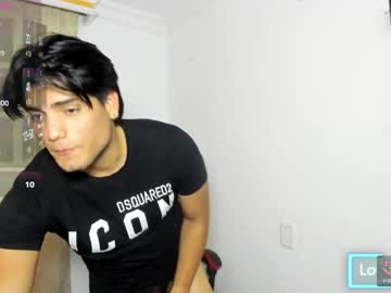 Saenz18 Chaturbate stream image from March 15, 2025