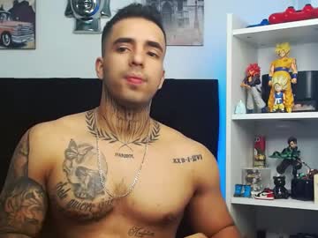 Darius_Phoenix Chaturbate stream image from March 15, 2025
