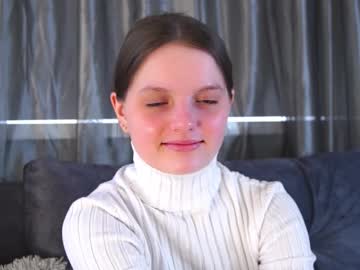 Ainsleybadder Chaturbate stream image from March 15, 2025