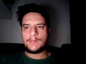Fraromeo2 Chaturbate stream image from March 15, 2025