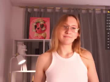 Sheenahamm Chaturbate stream image from March 15, 2025