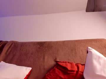 Curly_Vixen Chaturbate stream image from March 15, 2025