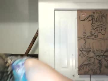 Fairyinthewilder Chaturbate stream image from March 15, 2025