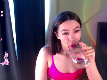 Meganluss Chaturbate stream image from March 15, 2025