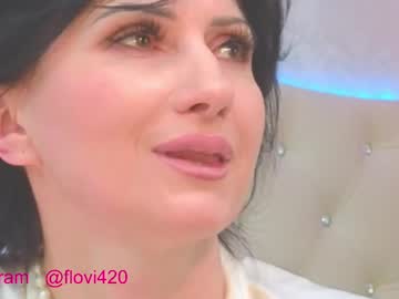 Flor_Vi Chaturbate stream image from March 15, 2025