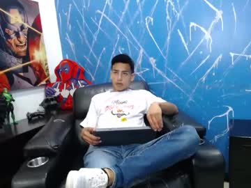 Anthonyjoyer Chaturbate stream image from March 15, 2025