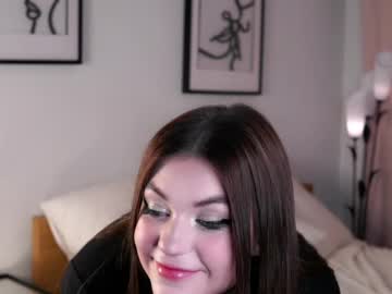Sharkypuff Chaturbate stream image from March 15, 2025