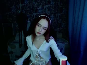 Little__Wonder Chaturbate stream image from March 15, 2025