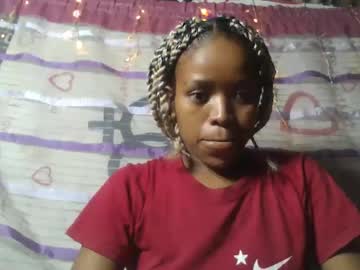 Leuticiahh Chaturbate stream image from March 15, 2025