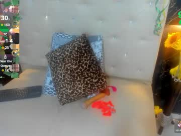 Roxanna5 Chaturbate stream image from March 15, 2025