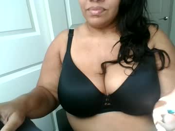 Vickycake Chaturbate stream image from March 15, 2025