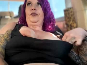 Kittyluvxoxo Chaturbate stream image from March 15, 2025