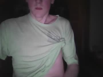 Lovelylazy Chaturbate stream image from March 15, 2025