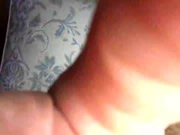 Badger150 Chaturbate stream image from March 16, 2025