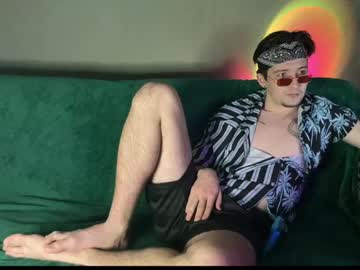 Maximumhot718 Chaturbate stream image from March 16, 2025