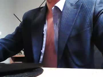 Bduenz2023 Chaturbate stream image from March 16, 2025