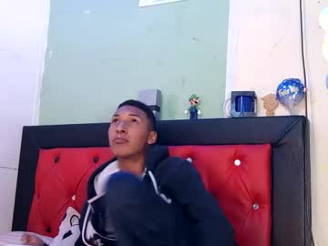 Cuervoluiggy1 Chaturbate stream image from March 16, 2025