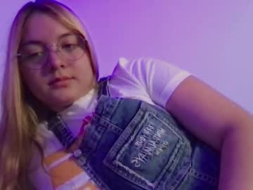 Vera_Cutee_ Chaturbate stream image from March 16, 2025