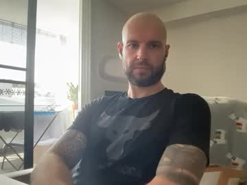 Dombritlad Chaturbate stream image from March 16, 2025