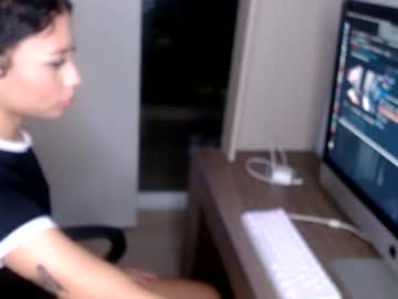 Miia777 Chaturbate stream image from March 16, 2025