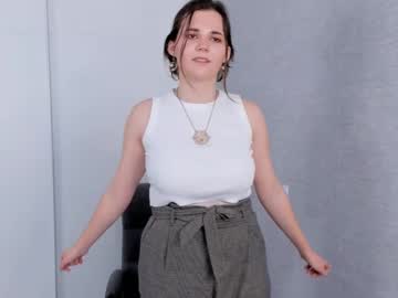 Constancedaggett Chaturbate stream image from March 16, 2025