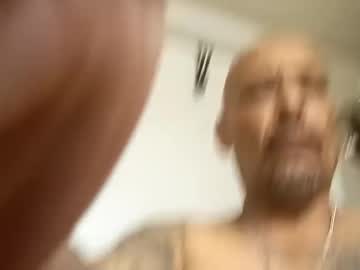 Browncple13 Chaturbate stream image from March 16, 2025