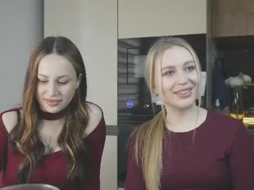 Girlsurbate Chaturbate stream image from March 16, 2025