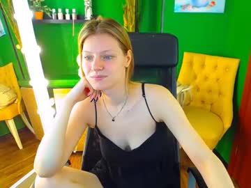 Mary_Flex Chaturbate stream image from March 16, 2025