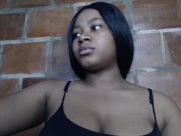 Clawdeen_Wolf15 Chaturbate stream image from March 16, 2025