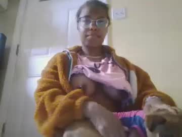 Drinkbrandi15 Chaturbate stream image from March 16, 2025