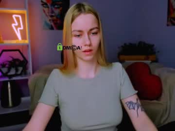 Kira_Shine1 Chaturbate stream image from March 16, 2025