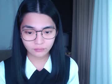 Zhaviahale Chaturbate stream image from March 16, 2025