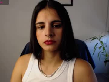 Alma_Sweet Chaturbate stream image from March 16, 2025
