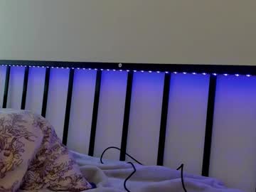 Feyaaaa Chaturbate stream image from March 16, 2025