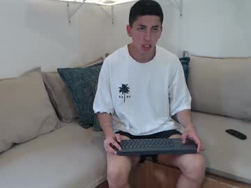 Harry_Klein Chaturbate stream image from March 16, 2025
