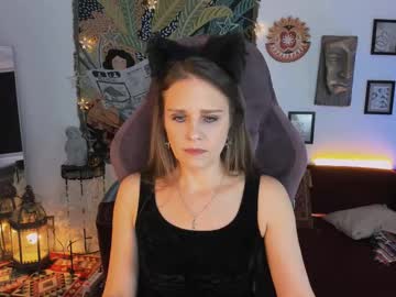 Emiliabedy Chaturbate stream image from March 16, 2025