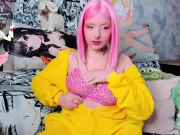 Cookiemolly Chaturbate stream image from March 16, 2025