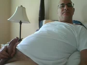 Jmichael50 Chaturbate stream image from March 16, 2025